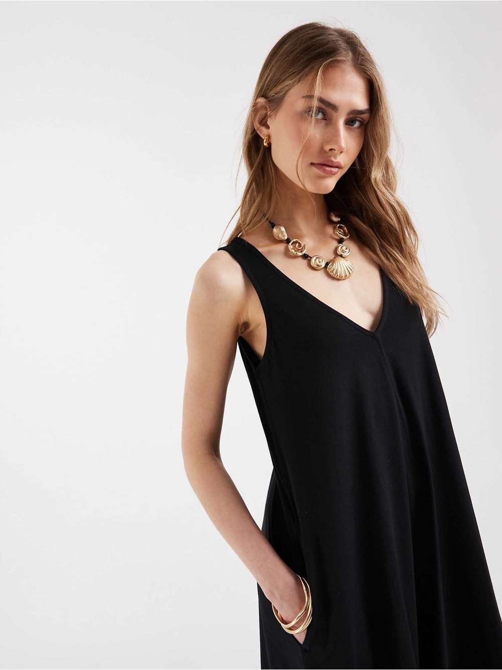 Classic Black V-Neck Maxi Dress